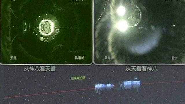 Shenzhou 8 craft made contact with Tiangong-1
