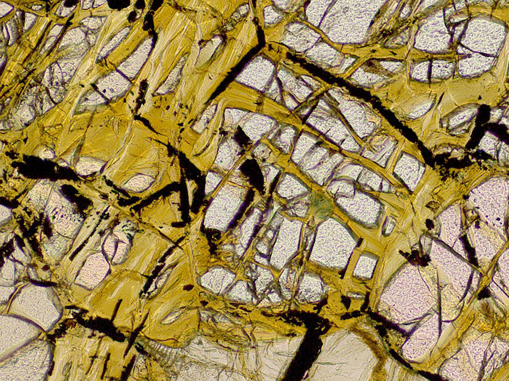 serpentinization-olivine serpentinization-olivine