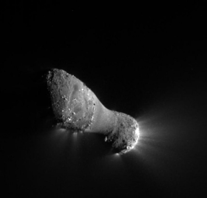 Comet_Hartley_2