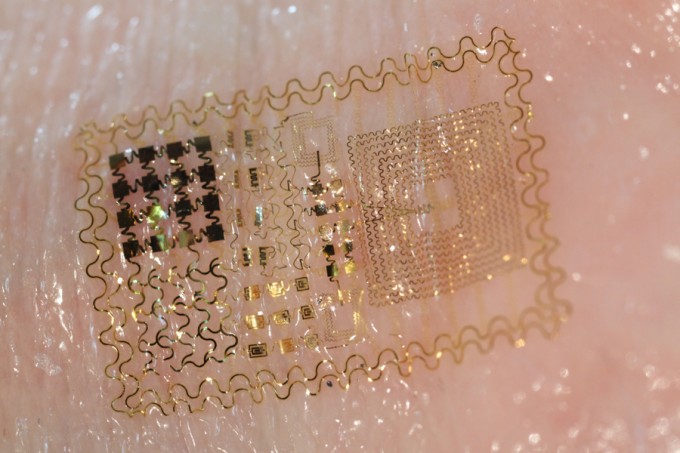 Gorbach array laminated on skin
