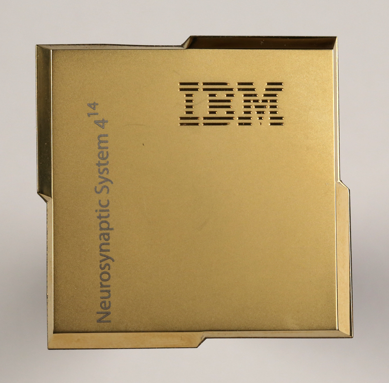 IBM_SyNAPSE_chip