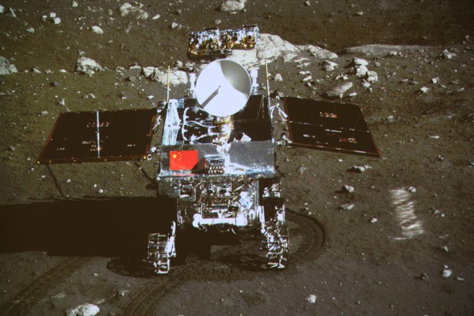 chang-3-moon