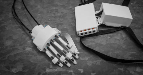 hand-exoskeleton-with-motors